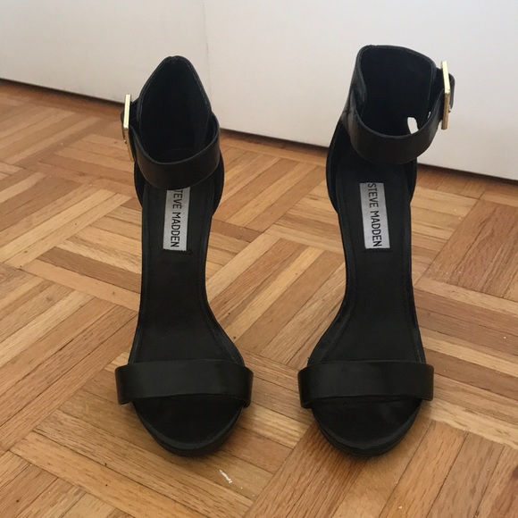 Steve Madden Heels - Picture 2 of 6
